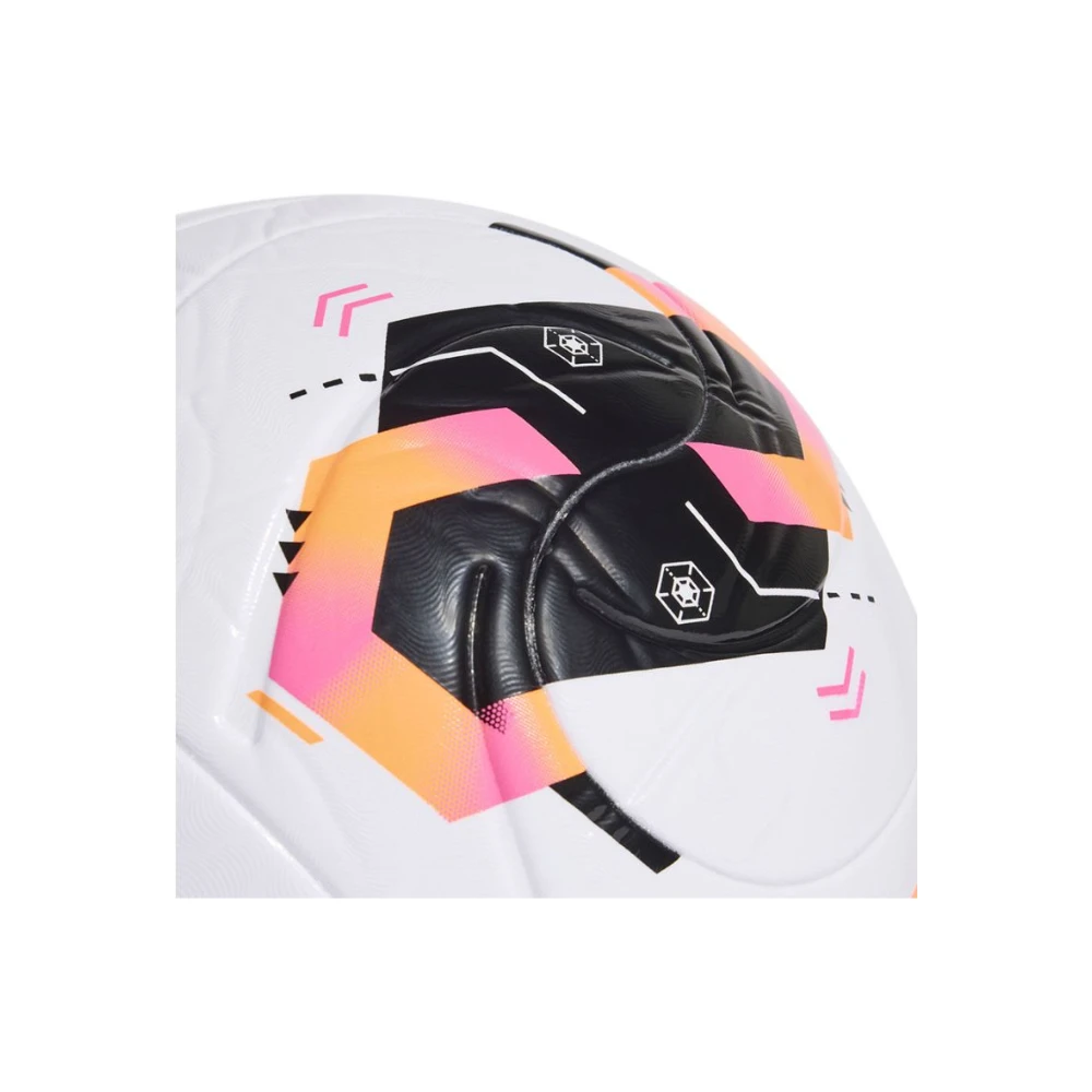 Adidas voetbal