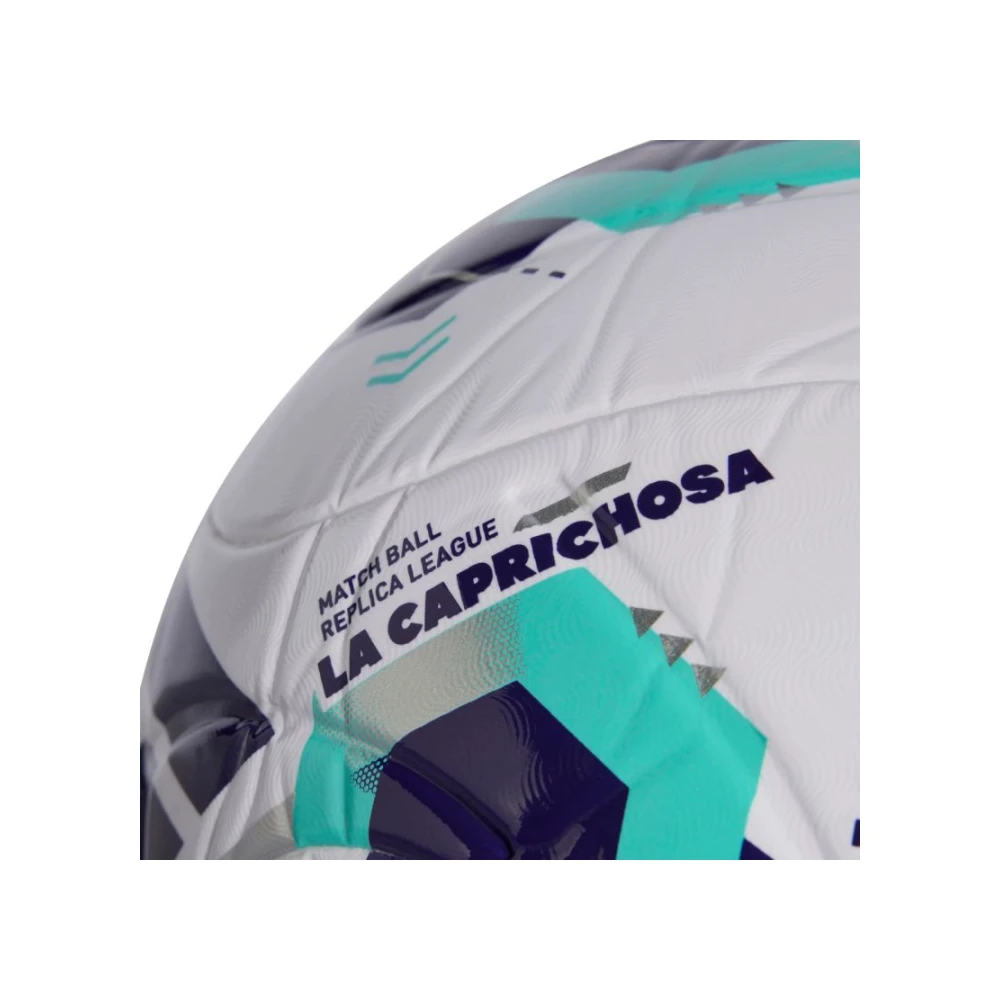 Adidas voetbal