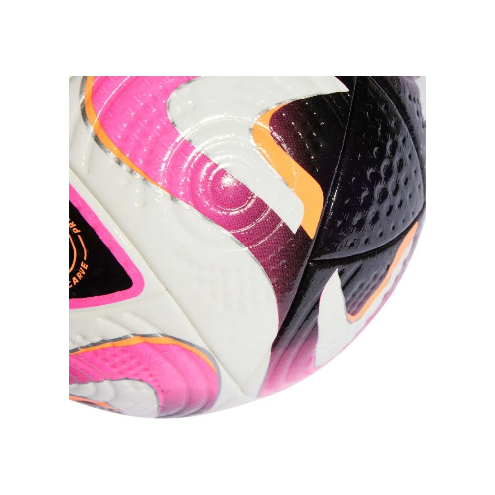 Adidas voetbal