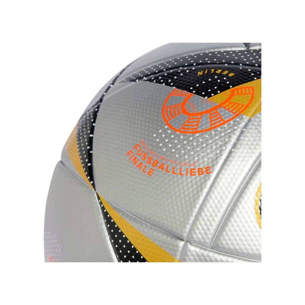 Adidas voetbal