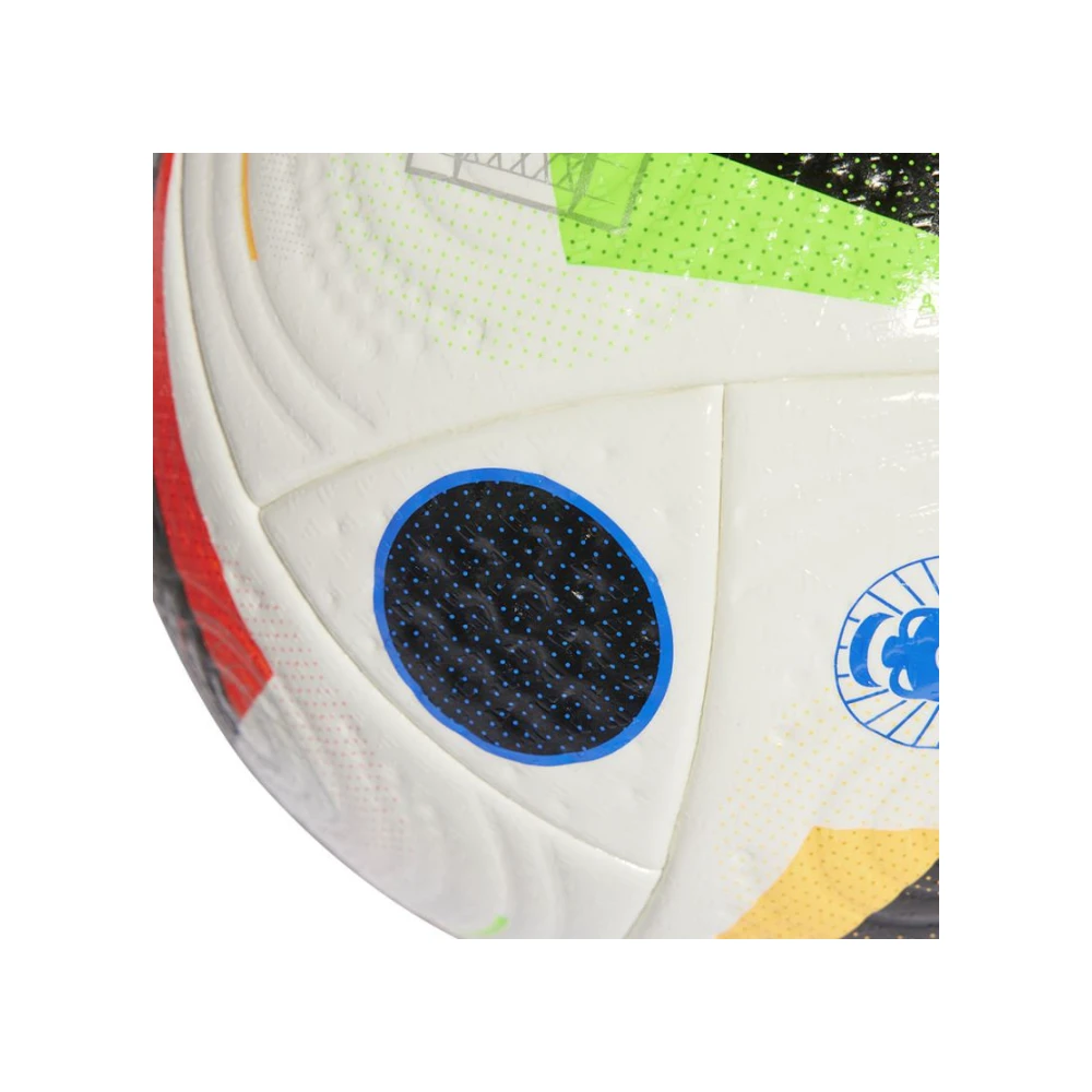 Adidas voetbal