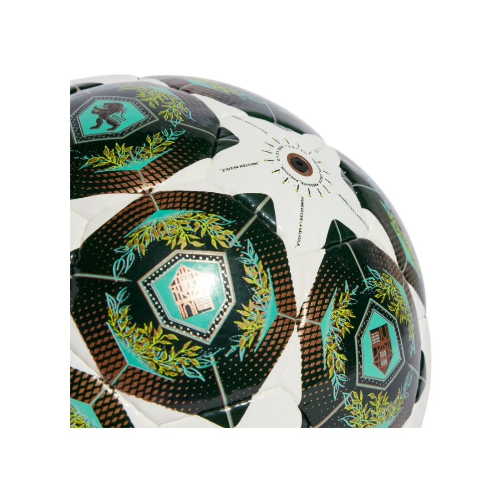 Adidas voetbal
