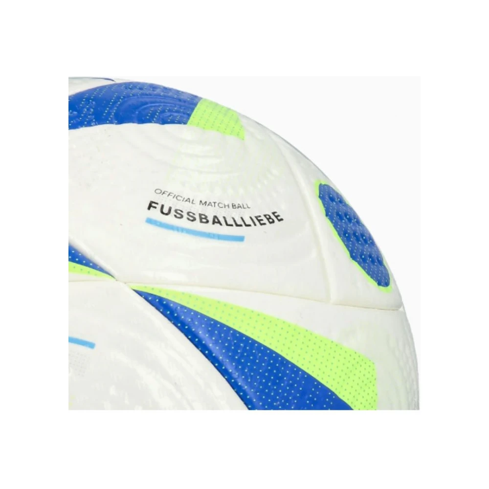 Adidas voetbal