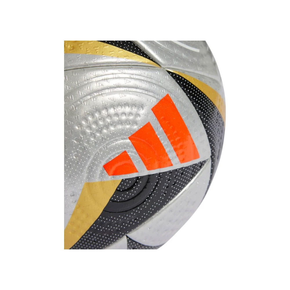 Adidas voetbal